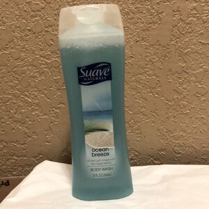 New unused Suave Naturals Ocean Breeze infused with sea algae extract body wash.